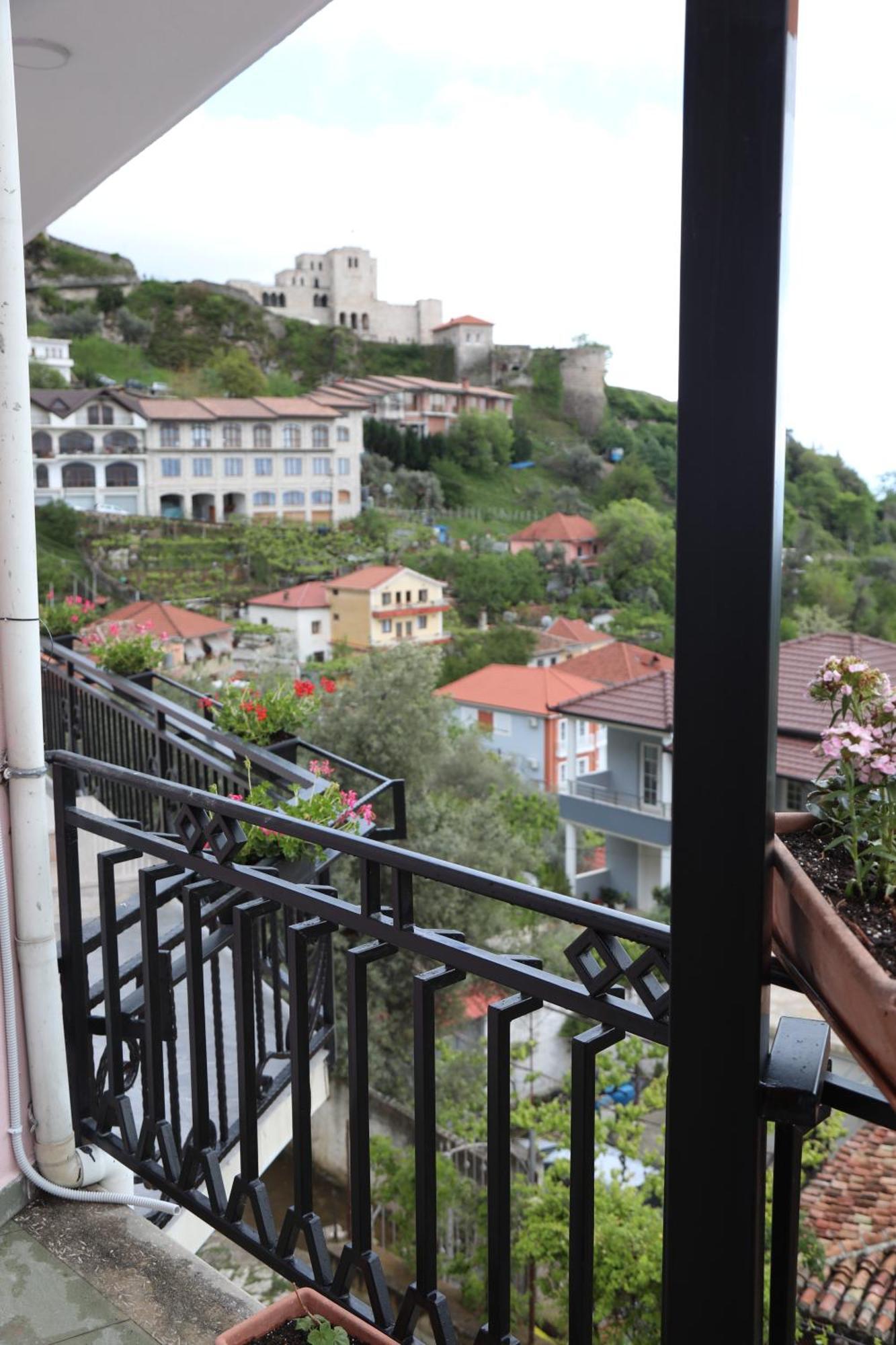 --Hotel Deal-- Rooms With Castle View Krujë Exteriér fotografie