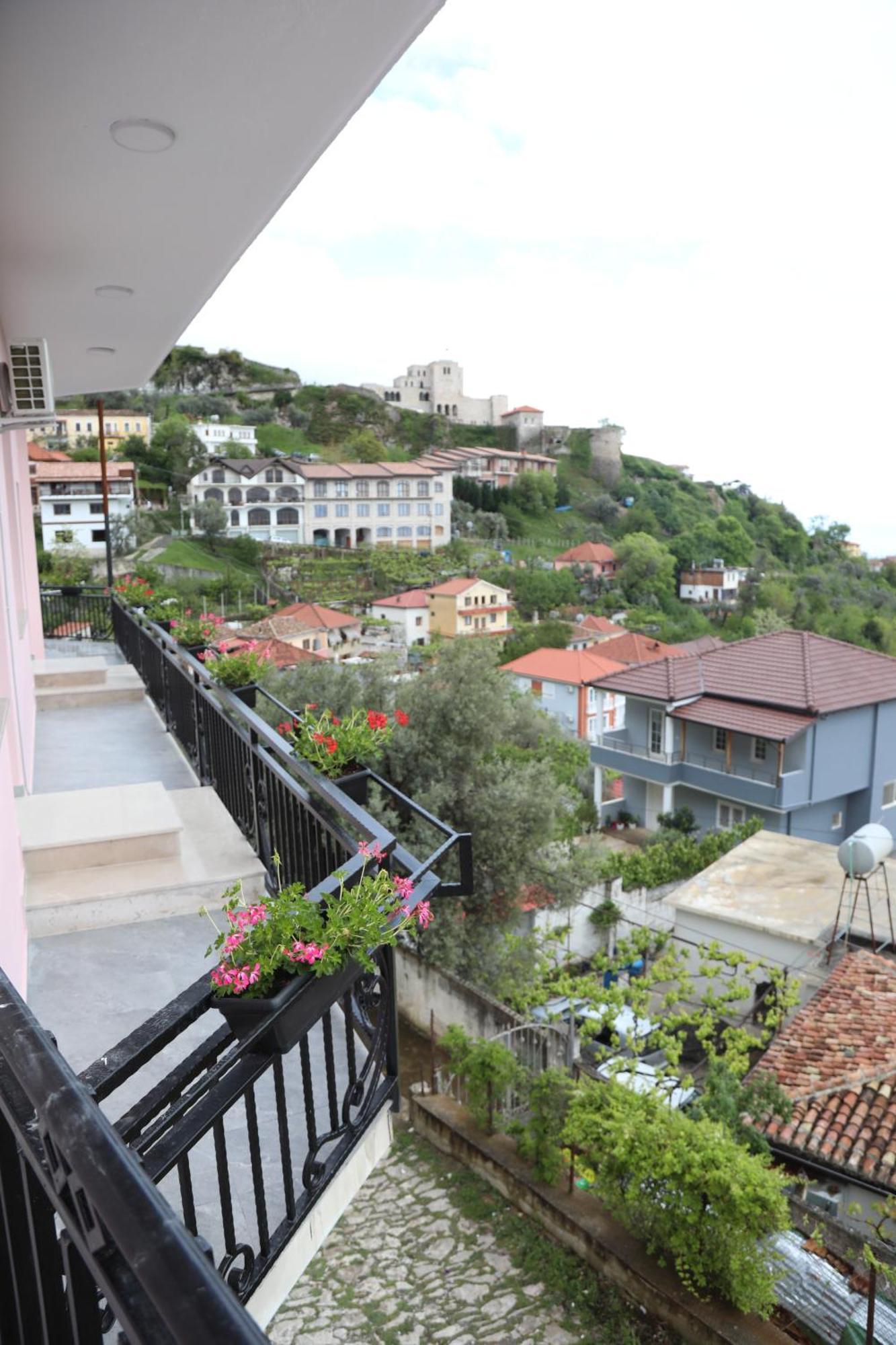 --Hotel Deal-- Rooms With Castle View Krujë Exteriér fotografie