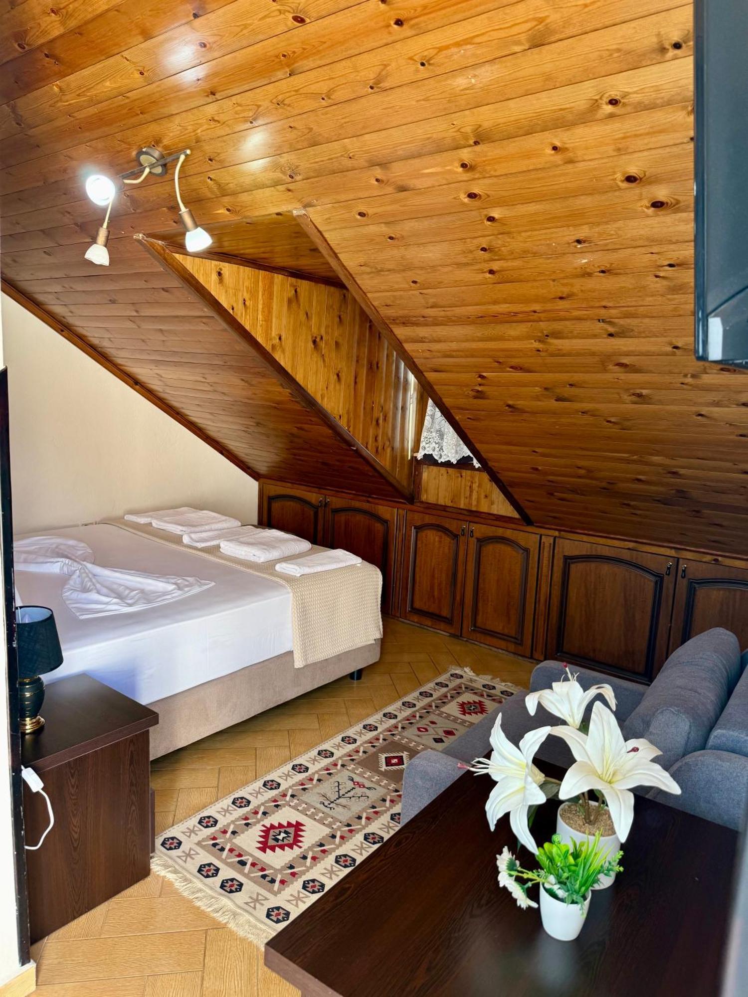 --Hotel Deal-- Rooms With Castle View Krujë Exteriér fotografie